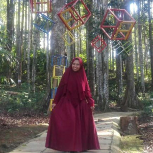 Lusiana, S.Pd