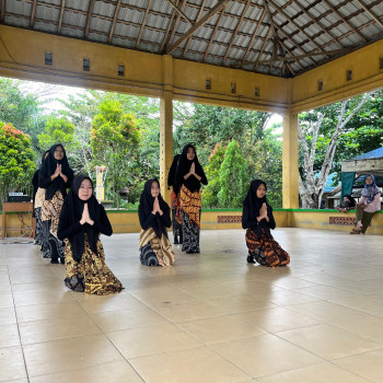 PAGELARAN SENI TARI DAN DRAMA P5 KURIKULUM MERDEKA